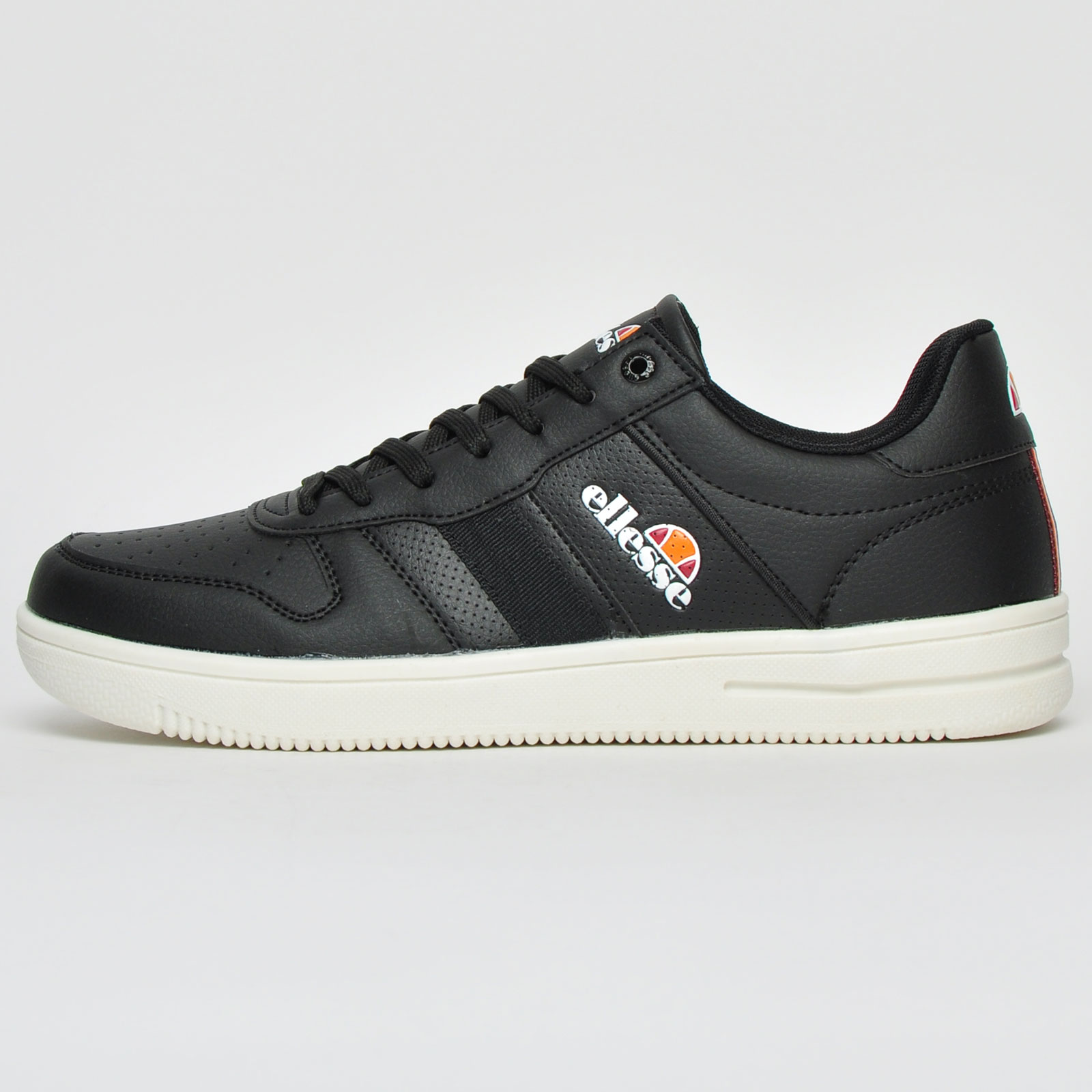 classic ellesse sneakers